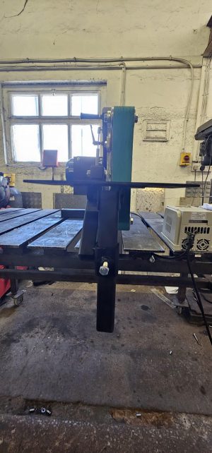 View of the platen on 2×72 Belt Grinder